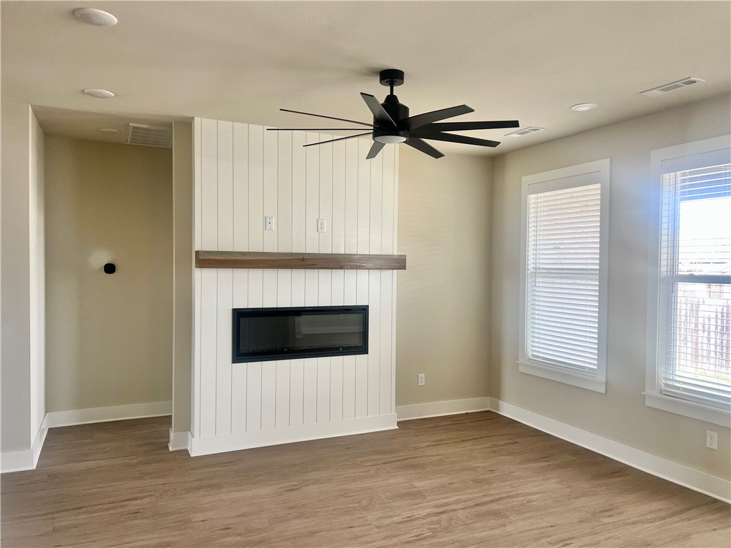 Paradise Park Sub Centerton - Residential Lease