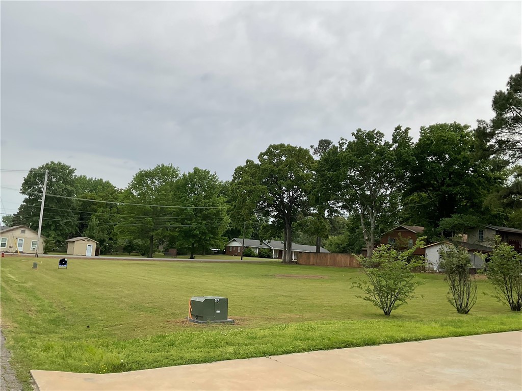 Jeremy Averitt - Land