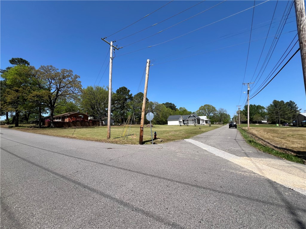 Jeremy Averitt - Land