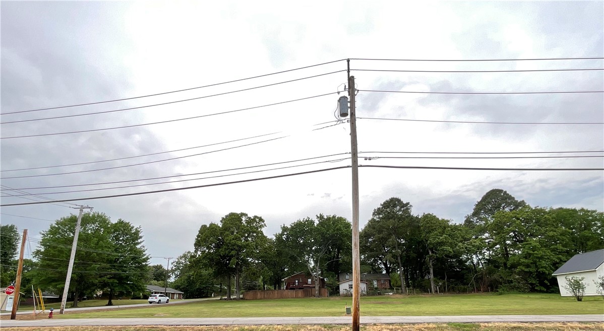 Jeremy Averitt - Land