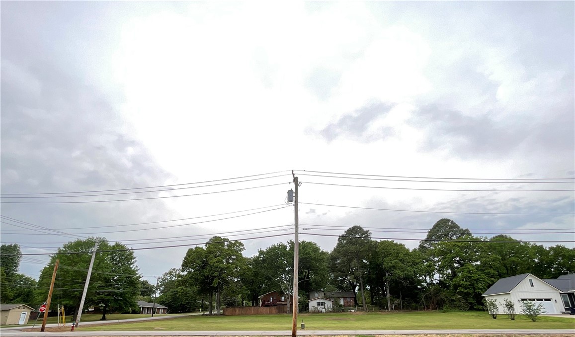 Jeremy Averitt - Land