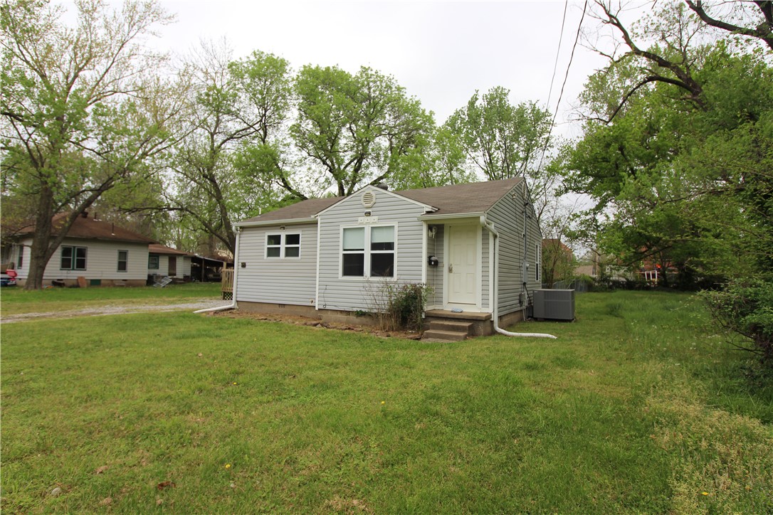 Polson Sub Bentonville - Residential Lease