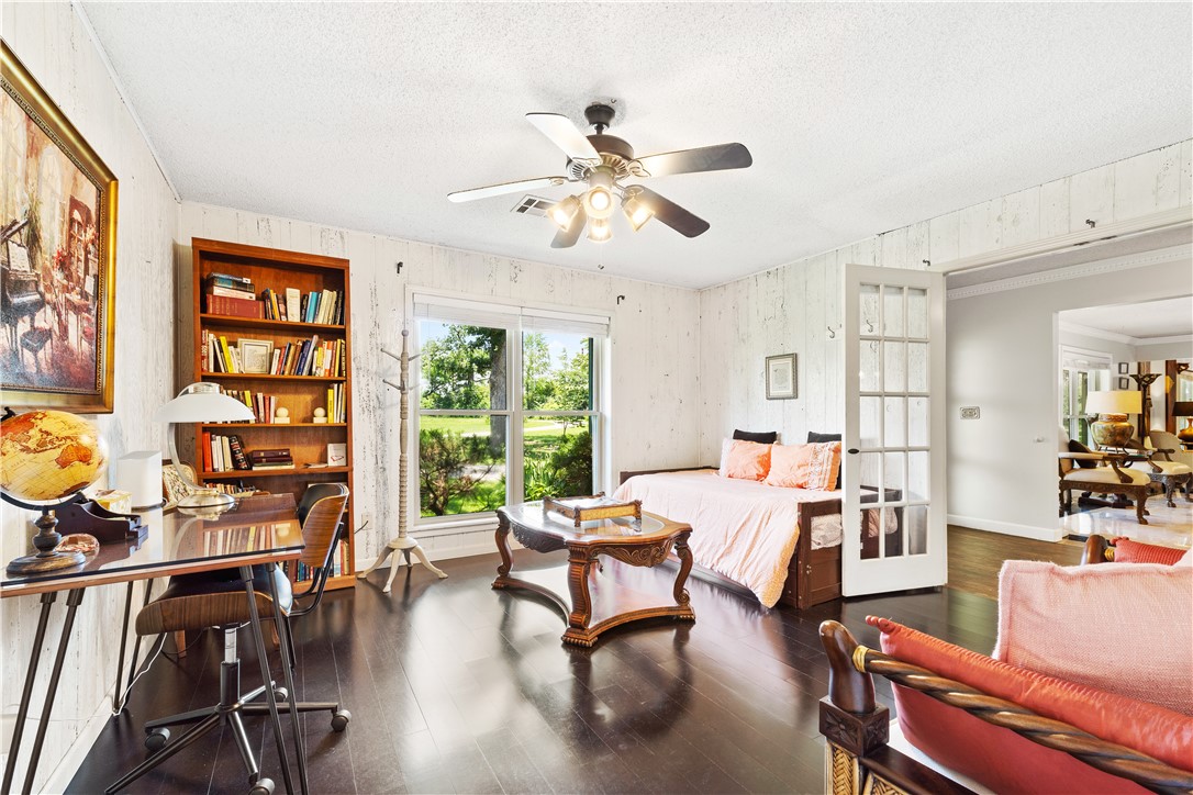 13-19-30 Rogers - Commercial Sale