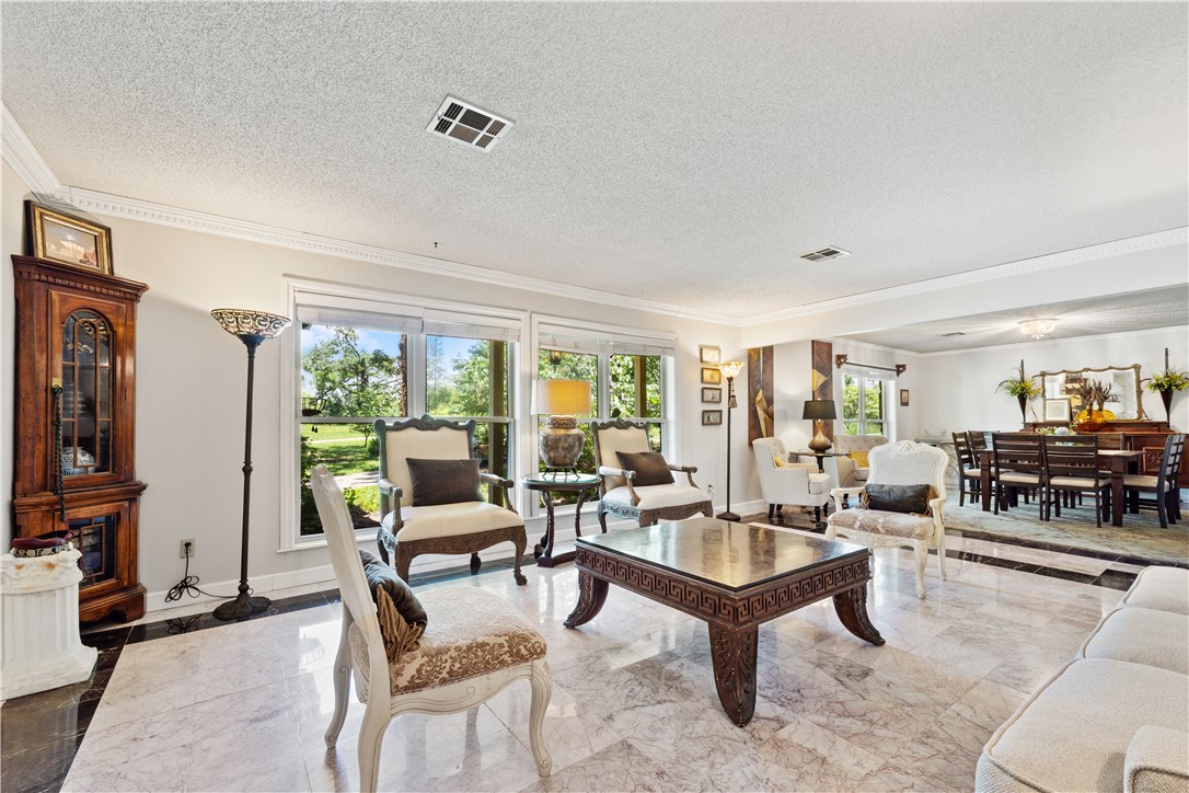 13-19-30 Rogers - Commercial Sale