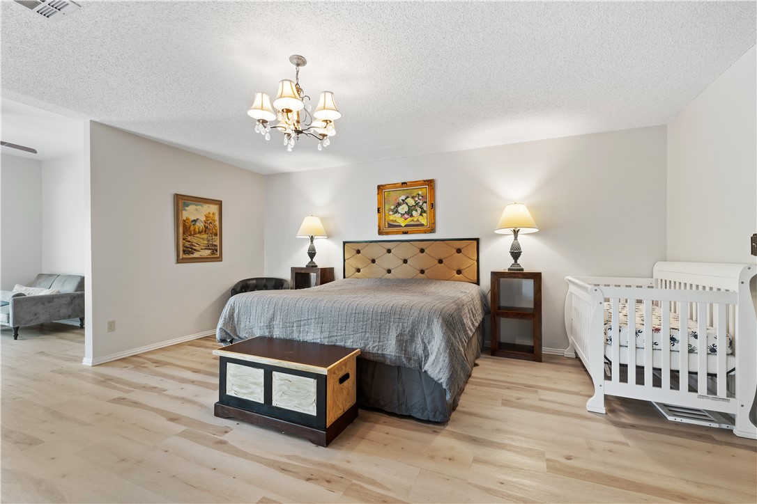 13-19-30 Rogers - Commercial Sale