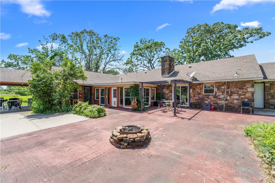 13-19-30 Rogers - Commercial Sale