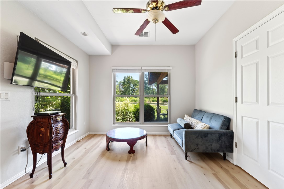 13-19-30 Rogers - Commercial Sale