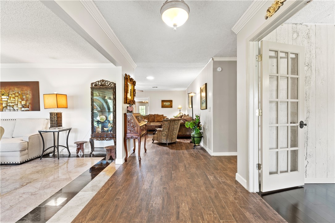 13-19-30 Rogers - Commercial Sale