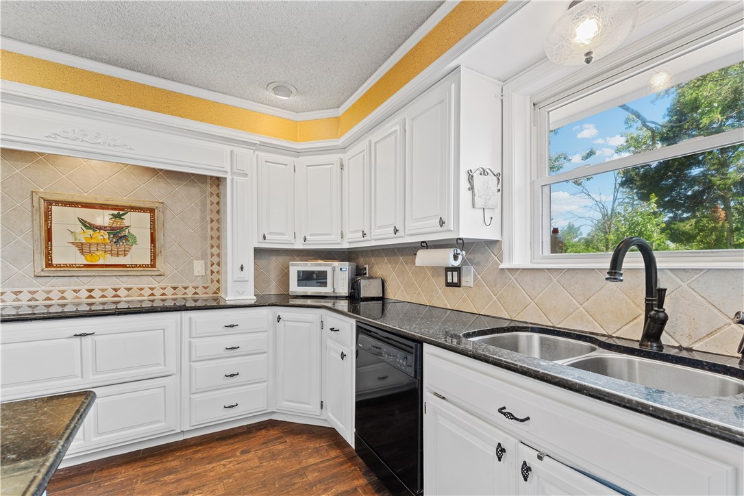 13-19-30 Rogers - Commercial Sale