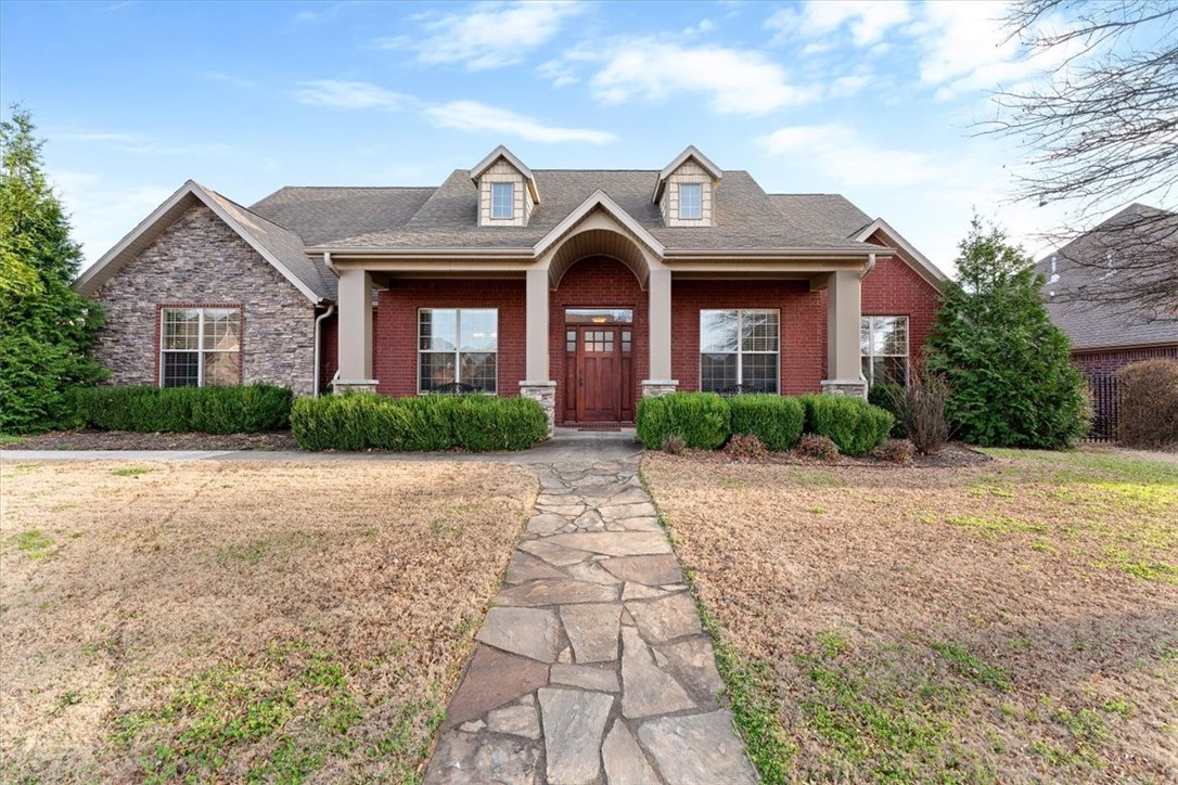 This exceptional home features a well-designed layout with convenient master bedroom access and 8 pocket doors for added functionality. Ideally located in West Rogers, this home provides easy access to local amenities, including the Arkansas Music Pavilion (AMP), Pinnacle Hills Promenade shopping mall and TopGolf. It is zoned for Bentonville schools, renowned for their strong academic programs. With 3 bedrooms, 2.5 bathrooms, a formal dining room, office, and sunroom, thereās ample space for families and guests. Highlights include a large utility room, abundant storage, attic space, and a garage 4' deeper than standard, wired with a 220-amp outletāperfect for a woodworking shop. The kitchen boasts a double oven, lazy Susan shelves, and plenty of storage. The master bedroom and living room feature tray ceilings for added elegance. A spacious backyard with a covered porch is ideal for entertaining or relaxing. Donāt miss this incredible opportunityāschedule your private showing today!