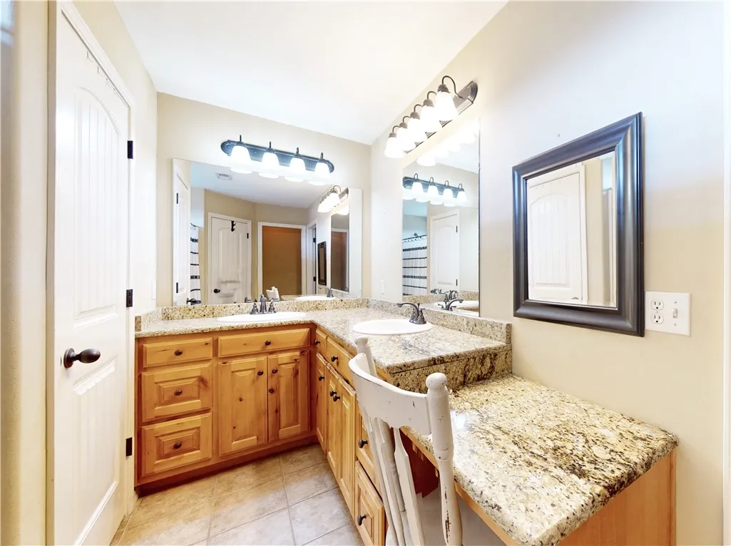 Pea Ridge, Arkansas 72751, United States, 3 Bedrooms Bedrooms, ,2 BathroomsBathrooms,Residential,Active,217352