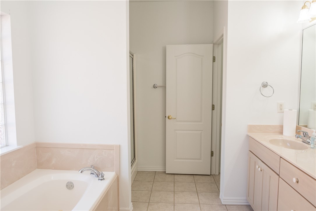 Morganshire Sub Bvv - Residential Lease