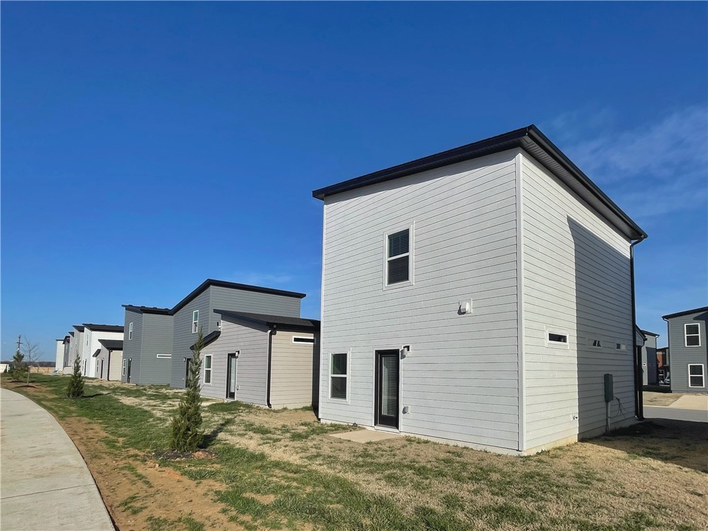 FEATHERSTON VILLAGE PH 2-CENTERTON - Residential