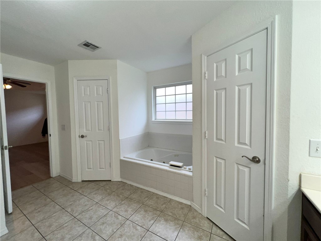 Windwood Sub Ph Iii Bentonville - Residential Lease