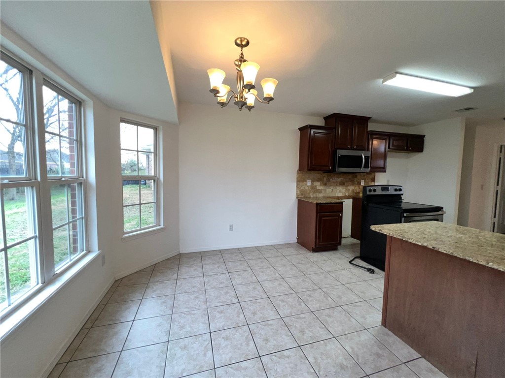 Windwood Sub Ph Iii Bentonville - Residential Lease