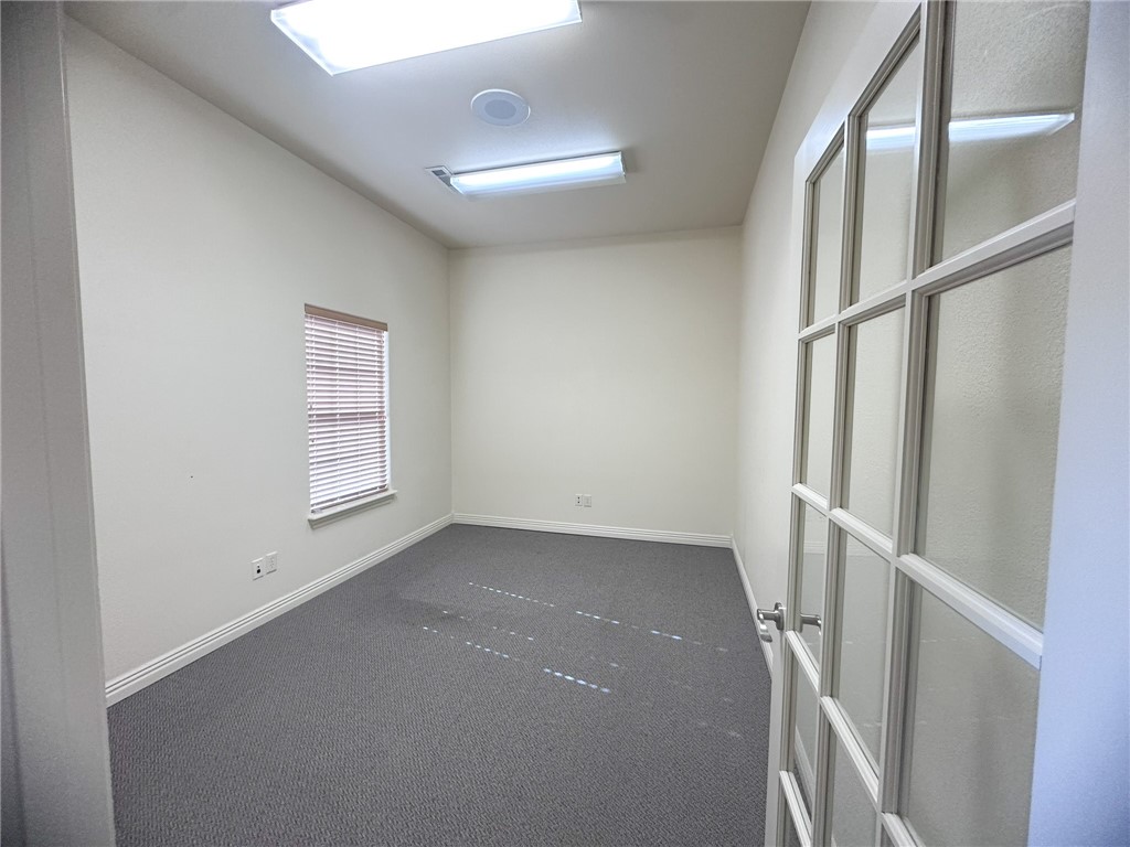 Avignon Sub Bentonville - Commercial Lease