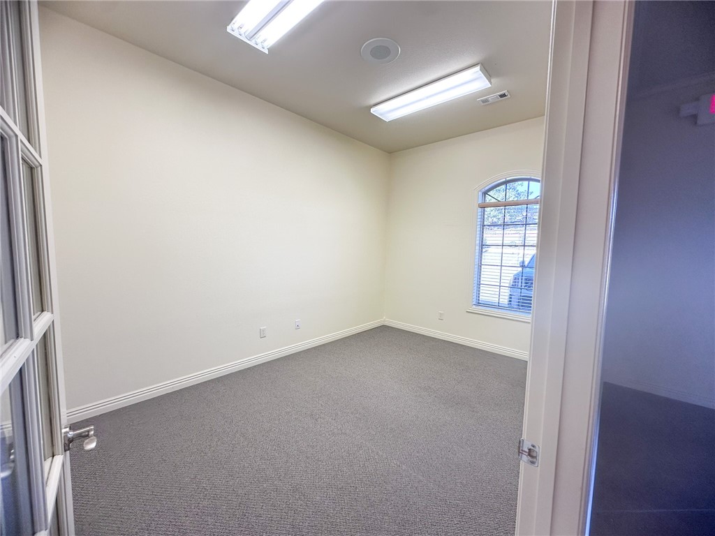 Avignon Sub Bentonville - Commercial Lease