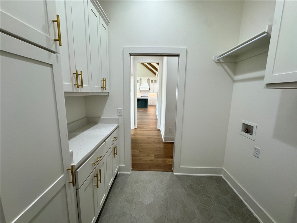 Crescent View - Residential