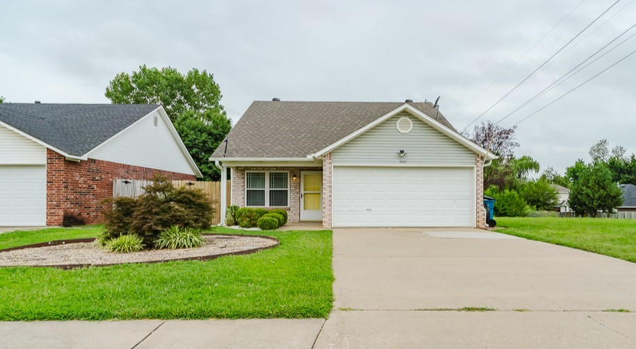 Near and clean and move in ready! Home has a lovely screened-in covered rear deck and a cute front entry covered patio area! Kitchen has granite counters, gas range, pantry and the refriferator conveys as well as the washer & dryer in laundry area! Large lot for this subdivision - the side yard on right of house is unfenced and very usuable. Rear yard is privacy fenced with two storage sheds. Nice grassy areas for landscaping. Nice open living room and dining room combo and TV stays too! Great location close to Bentonville Greenway Trail and park, shopping areas, nearby work places and restaurants!! Any accepted offer is subject to final probate court approval.