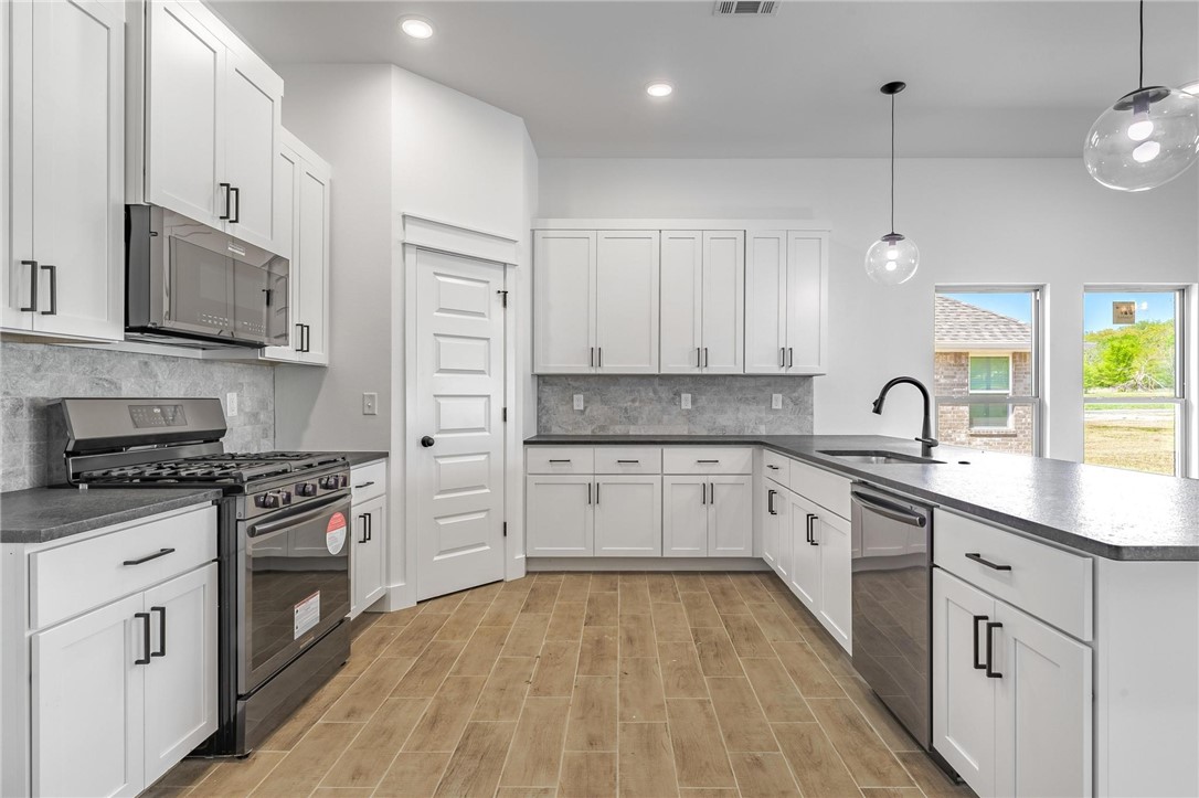 Hillcrest - Residential