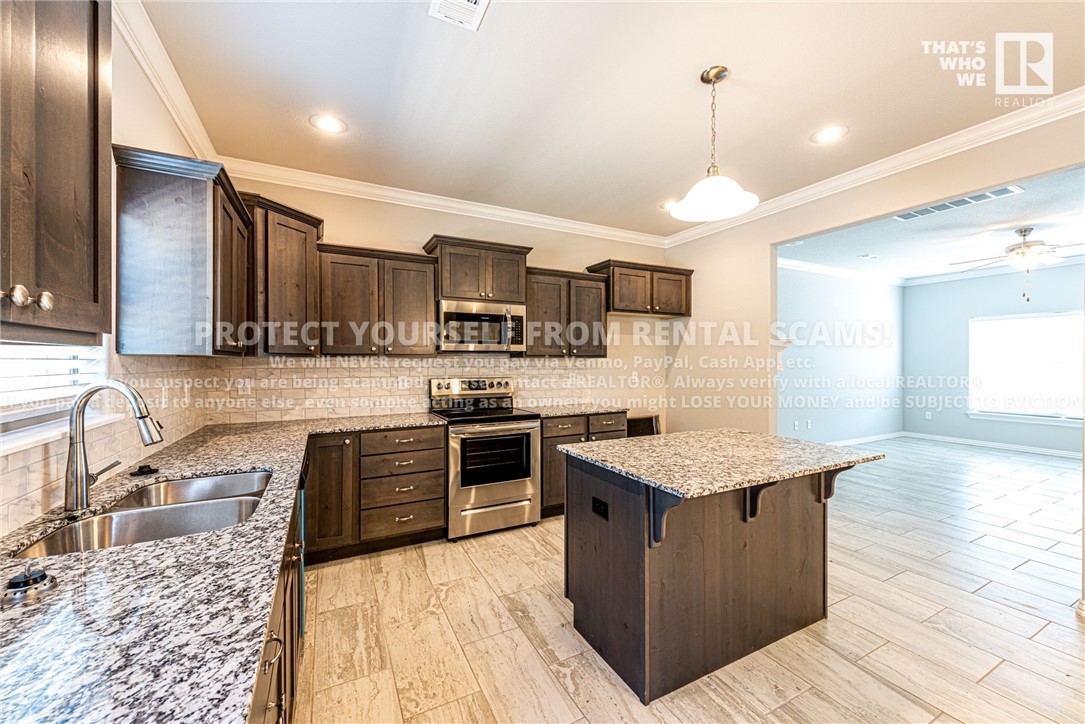 Chelsea Point Ii Rogers - Residential Lease