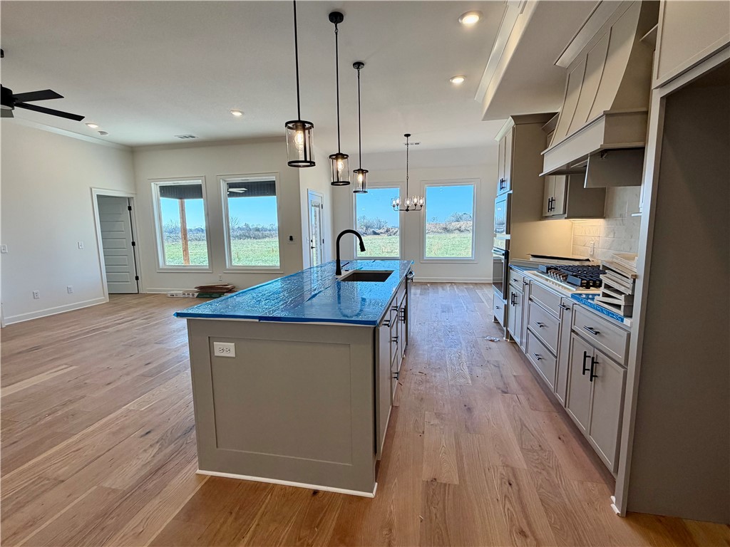 Hillcrest - Residential