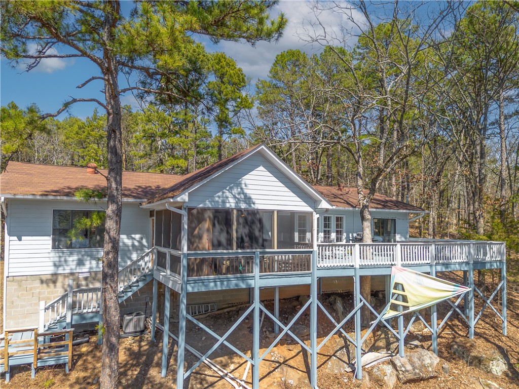 EMERALD COVE - Residential