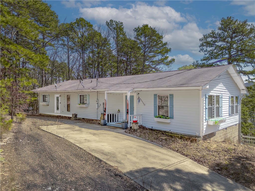 EMERALD COVE - Residential