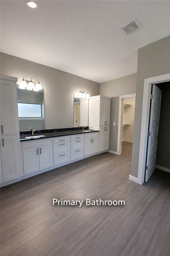 Bella Vista - Residential Lease