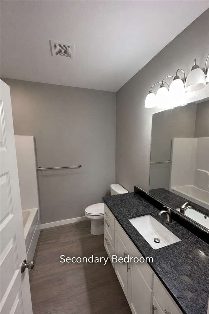 Bella Vista - Residential Lease