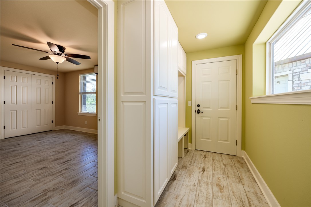 09-19-32-RURAL - Residential