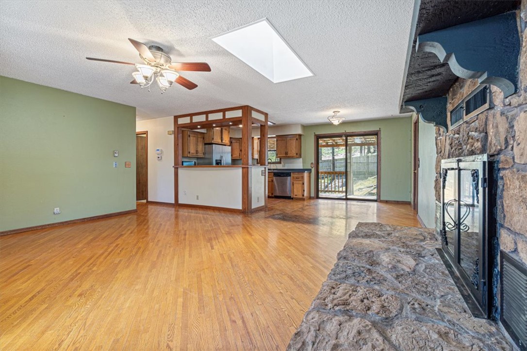 Unit 1 Holiday Island - Residential