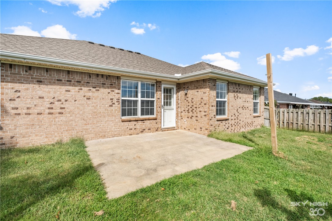 Centerpoint Sub Ph 9 Centerton - Residential Lease