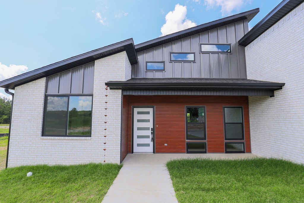 Hackberry Woods - Residential