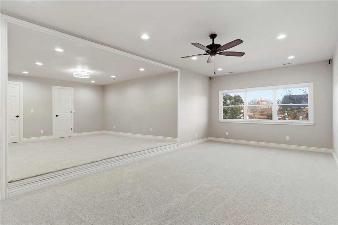 Southern Trace Rogers - Residential