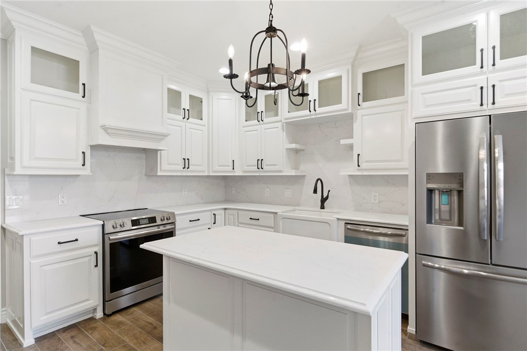 Southern Trace Rogers - Residential