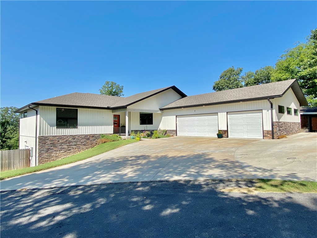 Lands End Sub Bvv - Residential
