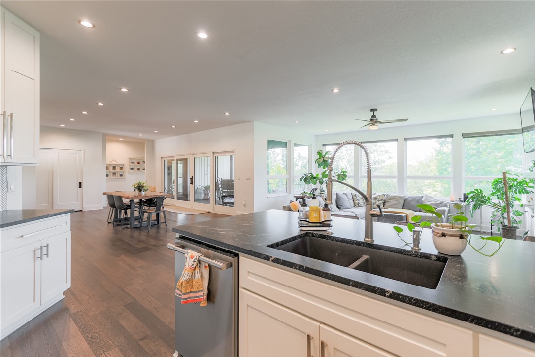 Lands End Sub Bvv - Residential