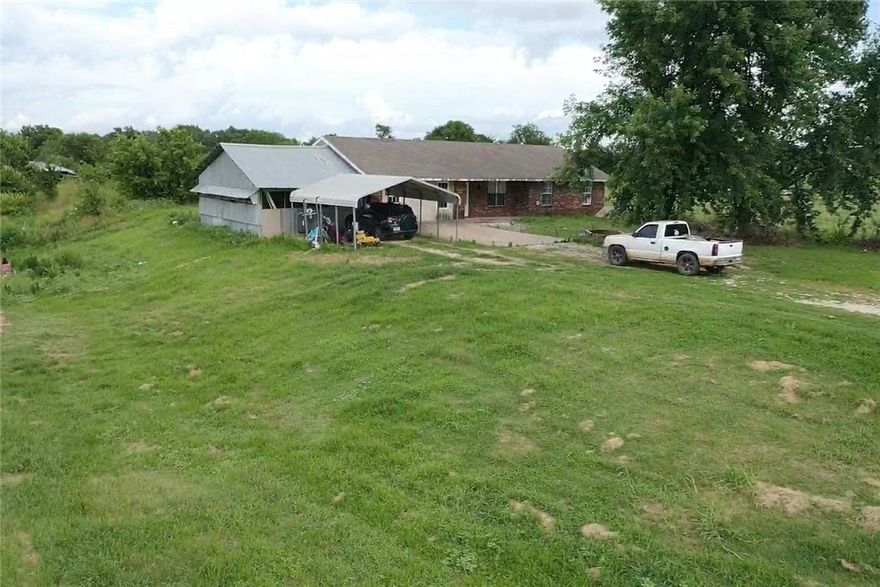 This big production farm was in operation until December 2024. There is no current integrator contract for this farm but that makes it your opportunity to get into the biz at a discount potentially! It is up to the buyer to reach out to local integrators to discuss contracts. The listing office can supply some direct numbers for the buyer or buyer's agent. The 40 acre farm borders Ballard Creek and has natural gas, public water, and well water. The farm has a water treatment system, some new fans, recent roofing improvements, and a contract with the Farm Service Agency for new load out doors which the owner can sign over to a buyer. There are a number of useful features to this farm which makes it attractive to any prospective broiler grower!