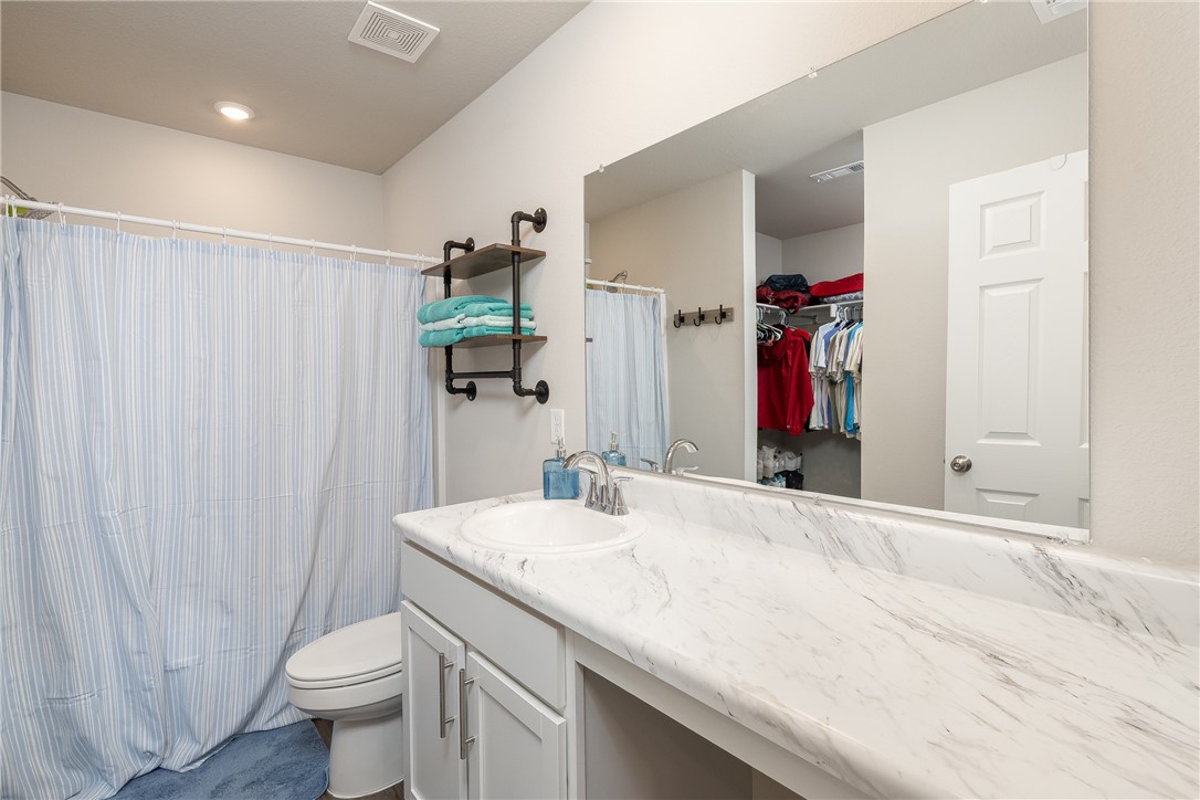 RIVERSIDE VILLAGE S/D PH 1.1 - Residential