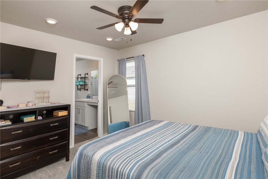 RIVERSIDE VILLAGE S/D PH 1.1 - Residential