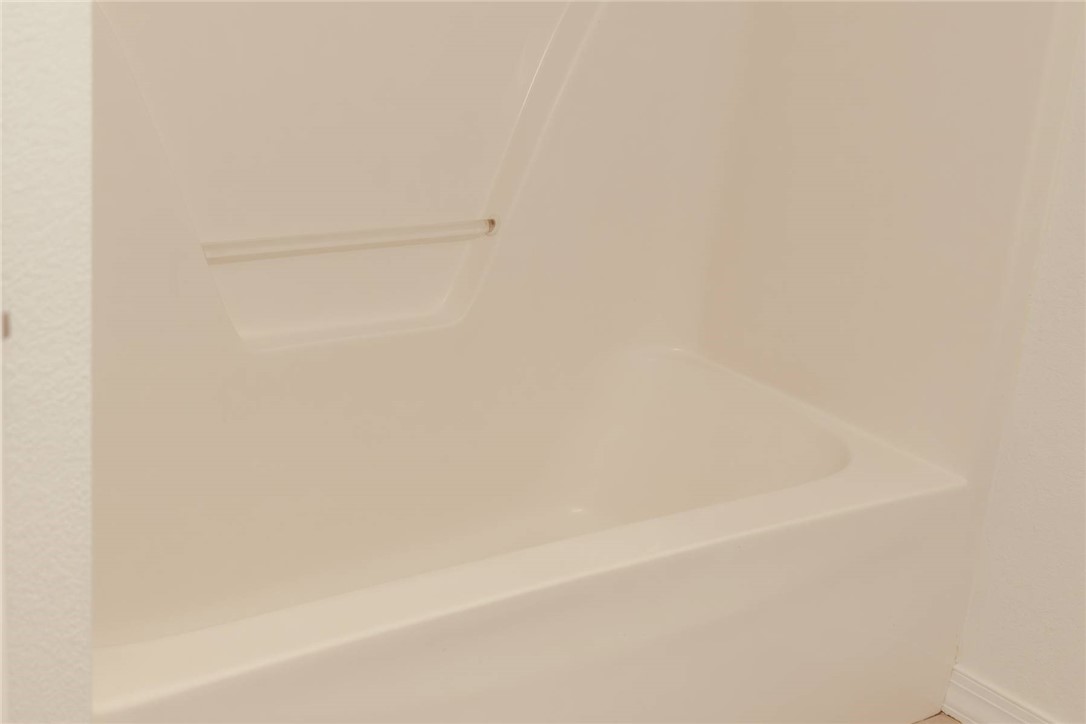 Carriage Square Sub Bentonville - Residential