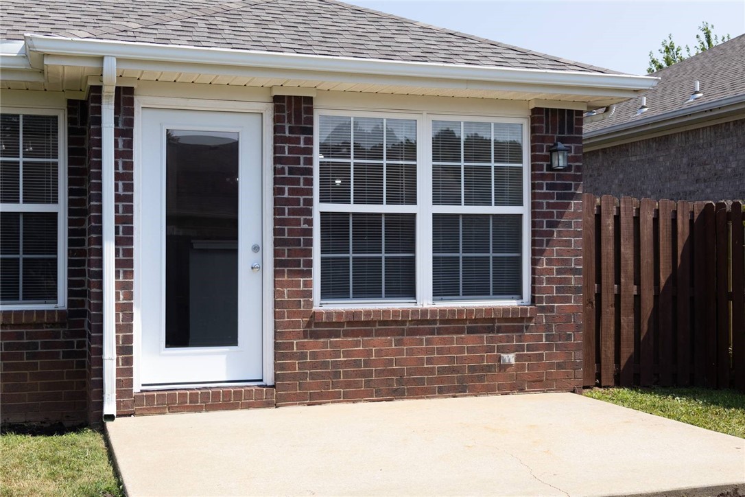 Carriage Square Sub Bentonville - Residential