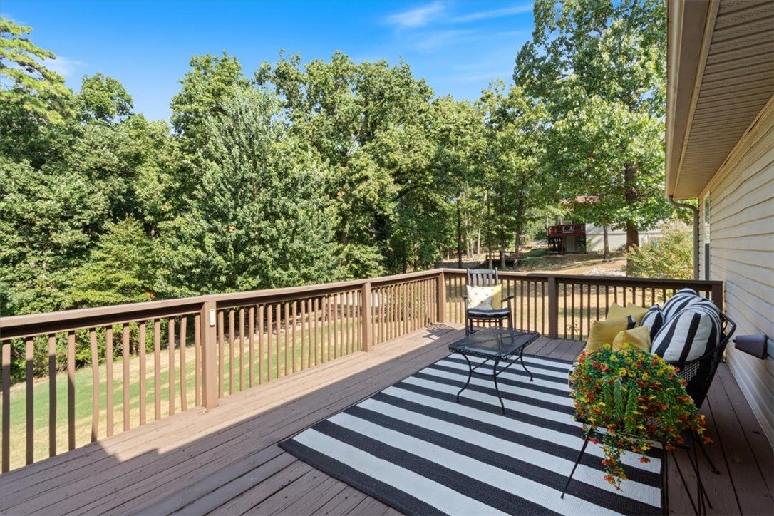 6 Saint Agnes Lane