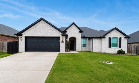 Photo of 396 Tyler Road, Farmington, AR 72730 (MLS # 1355285)