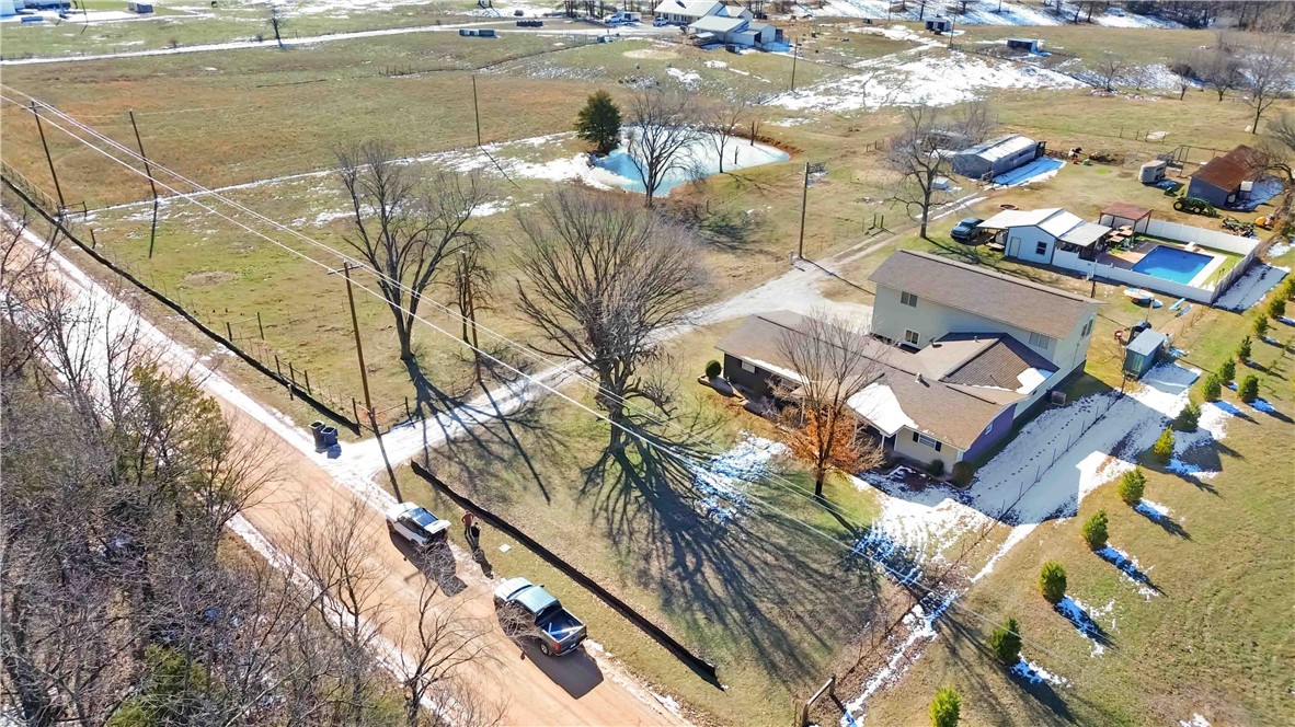 03-20-32-Gravette - Residential
