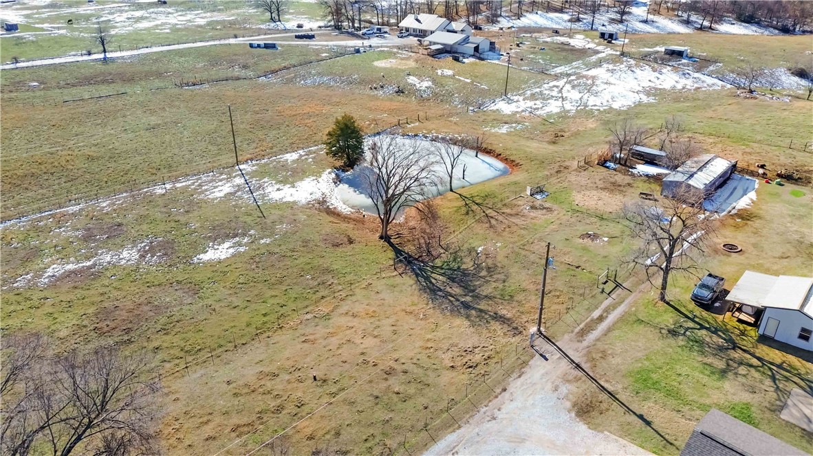 03-20-32-Gravette - Residential