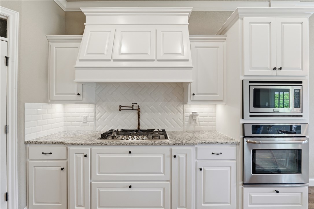 Iveys Ph I, The Rogers - Residential