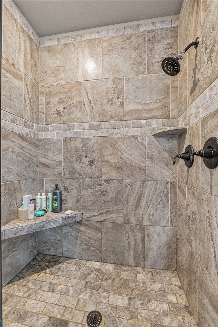 Iveys Ph I, The Rogers - Residential