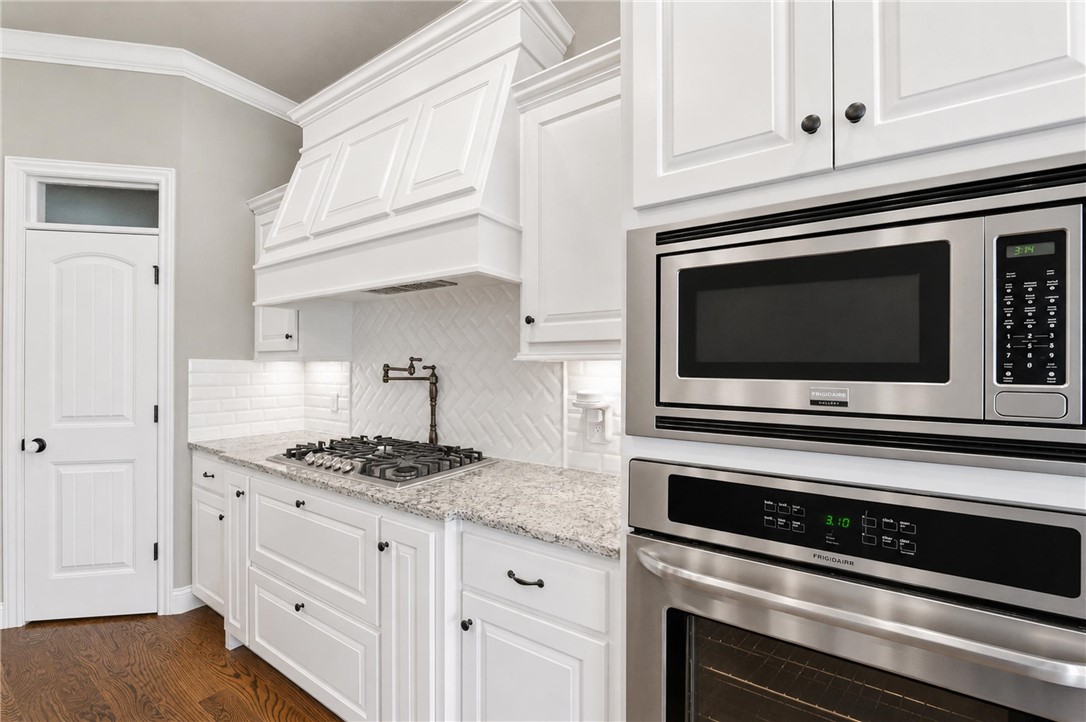 Iveys Ph I, The Rogers - Residential